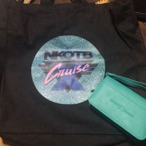 New Kids on the Block Cruise X tote bag & wallet